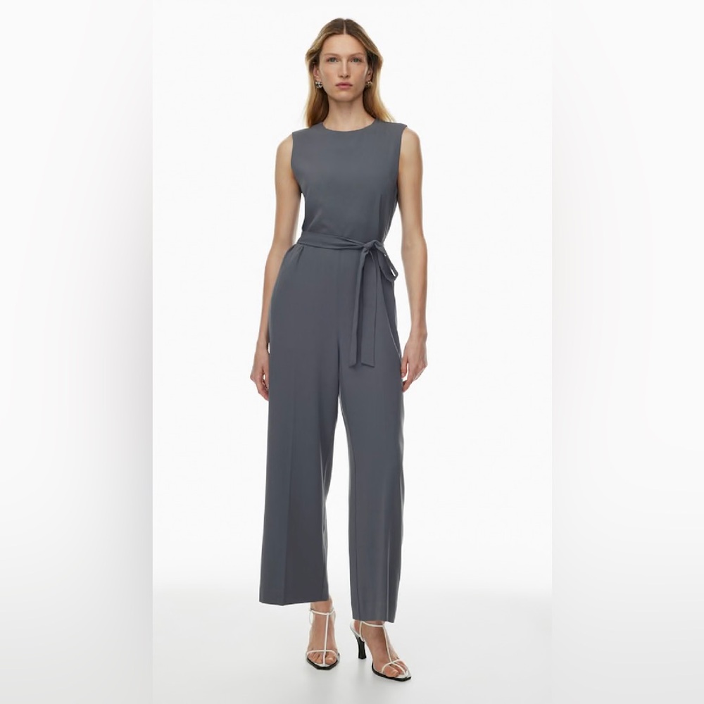 Aritzia Gray Sleeveless Jumpsuit